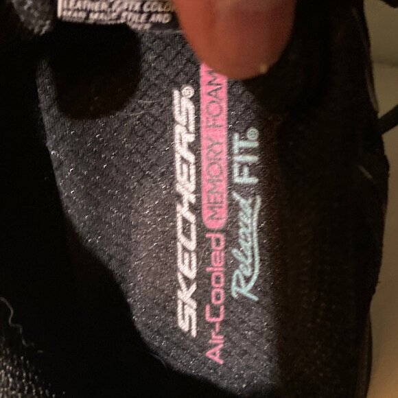 NWOB Skechers Women's D'Lux Walker Relaxed Fit black Lace Up Sneakers Size 6 - Picture 4 of 5